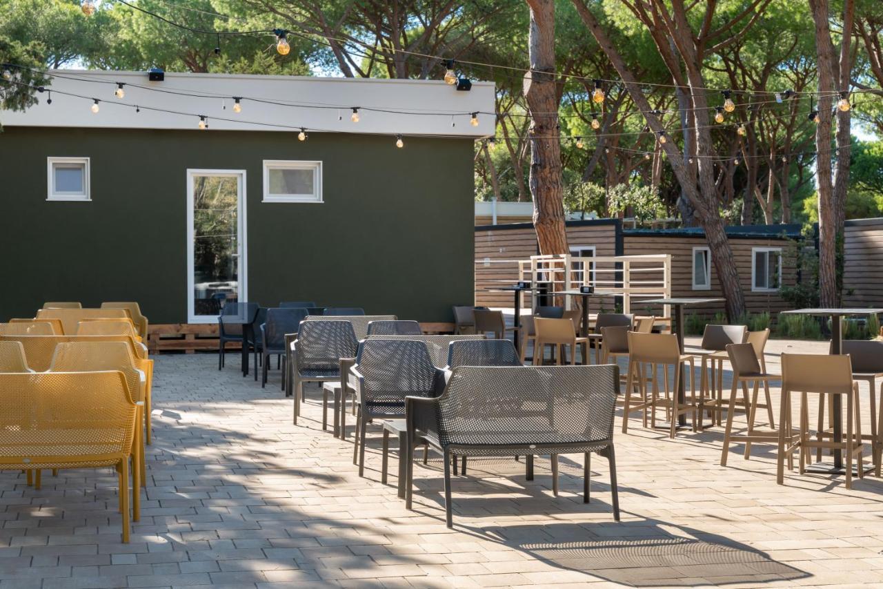 Camping Il Capannino Glamping Village มารินา ดิ บิบโบนา ภายนอก รูปภาพ